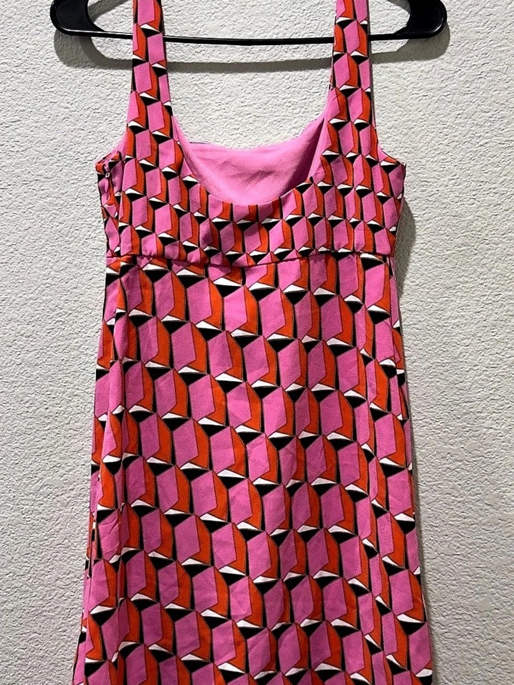 Diane Von Furstenberg Mini Dress in Pink & Black Like New